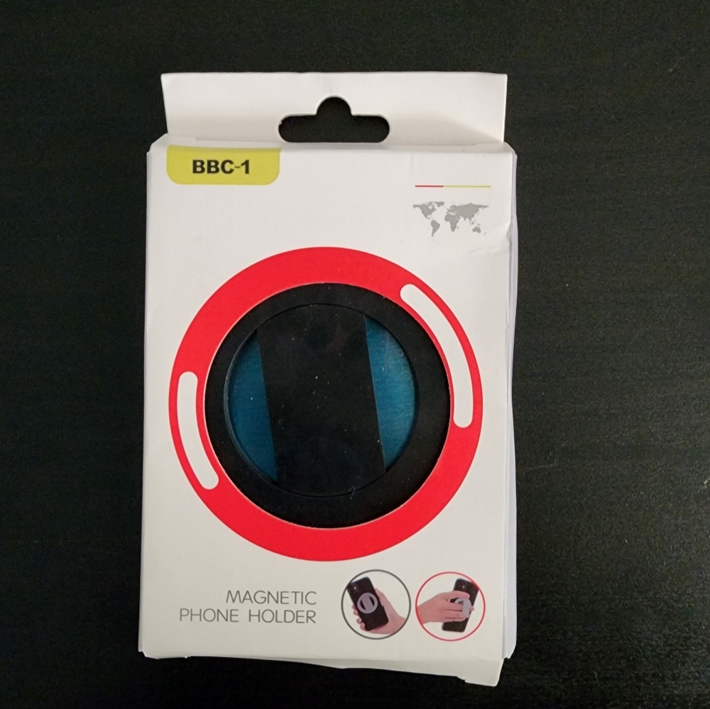 NWT! Magnetic phone holders, black, OS